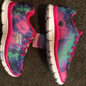 Little Girls Skechers Sneakers